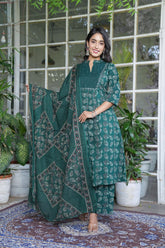 *New lounch *
*White Love.......*
*This A-line pant set is perfect for the summer season with its vibrant floral print and confident  , the included matching dupatta completes the look and adds an extra touch of style.*
